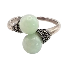 Sterling Silver Ring With Jade Beads, Size 6.5, 2.9 G