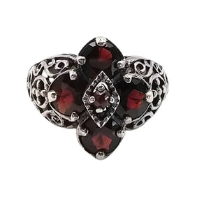 Sterling Silver Rhinestone Ring with Filigree Design, Size 5.75, 4.1 G