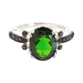 BBJ Sterling Silver Chrysoprase Ring, Size 6.25, 3.5 G