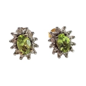 PRM Sterling Silver Peridot Earrings with 2.2 G