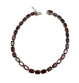 Garnet Tennis Bracelet in Sterling Silver, 10.5 G