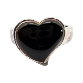 Sterling Silver Heart-Shaped Onyx Ring, Size 7.5, 4.4 G