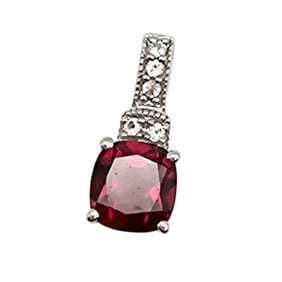 Sterling Silver Garnet Pendant, 1.4 G