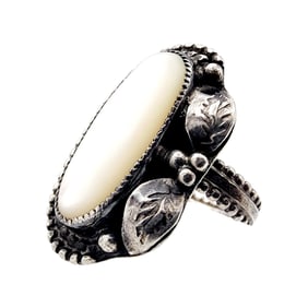 Signed Navajo Sterling Mother of Pearl Ring Sz 6