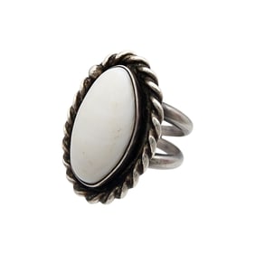 Navajo Sterling Shell Ring Sz 6