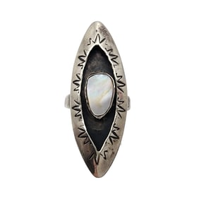 Vintage Navajo Sterling Stamped Mother of Pearl Ring Sz 7