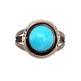 Running Bear Turquoise and Sterling Ring, Size 5.75, 3.1g