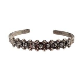 Sterling Native Navajo Cuff Bracelet (5.8g) with Stamped Design