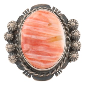Betta Lee Navajo Sterling Spiny Oyster Ring