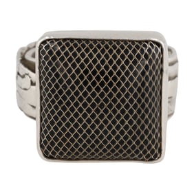 Robert E. Jones Zuni & Cochiti Pueblo Sterling Mesh Over Onyx Ring