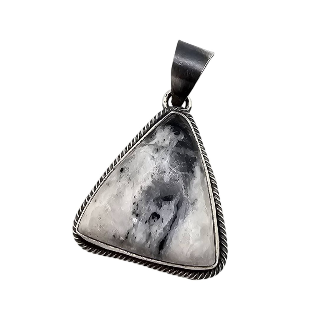 Scott Skeets Navajo Sterling White Buffalo Pendant (1 of 4)