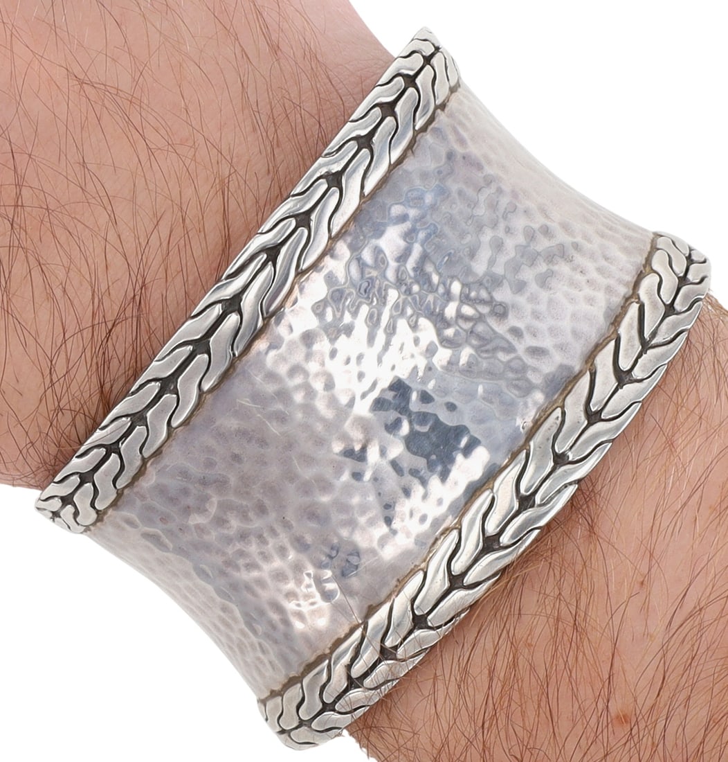 John Hardy Sterling Palu Classic Chain Hammered Wide Cuff Bracelet (1 of 9)