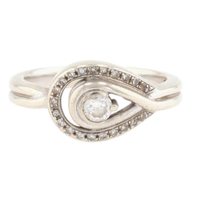 10K White Gold Diamond Ring Sz 8