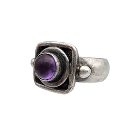 Vintage Sterling Amethyst Ring Sz 5