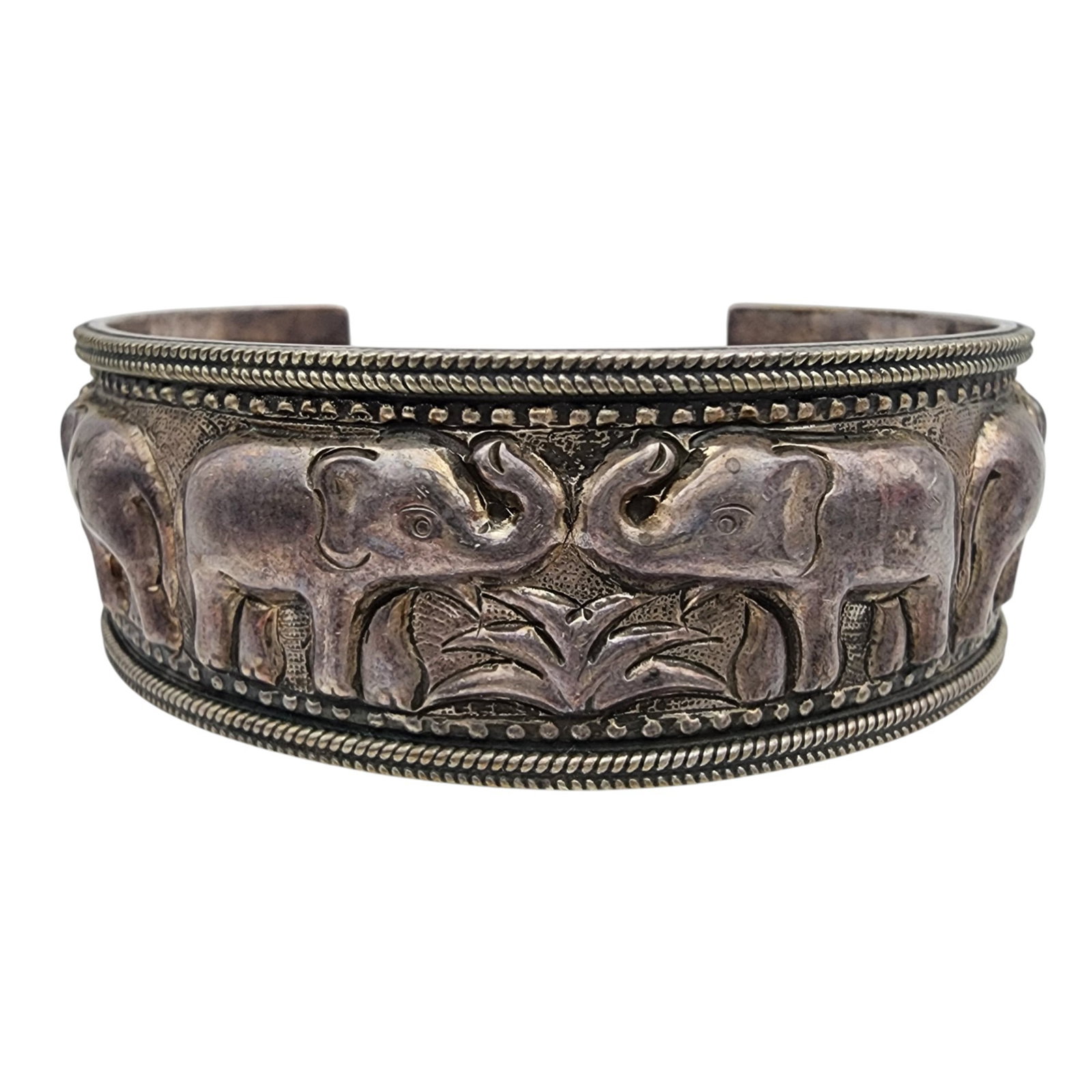 Signed Vintage Sterling Elephant Cuff Bracelet: Signed Vintage Sterling Elephant Cuff Bracelet - 38g