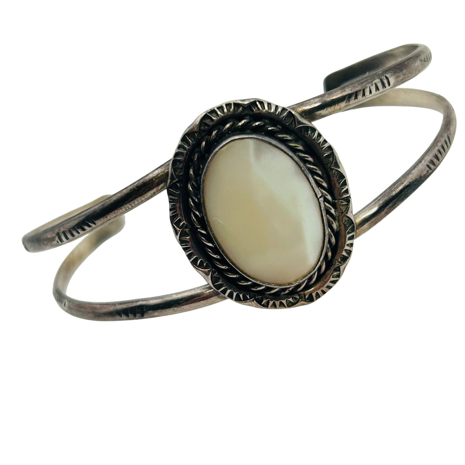 Navajo Sterling Mother Of Pearl Cuff Bracelet 10.70 G