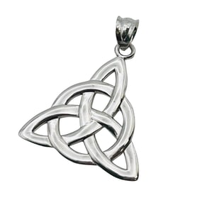 CGC 14 K Gold Celtic Knot Pendant 1.29g