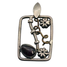 Garnet Sterling Rectangle Pendant 3.82 G