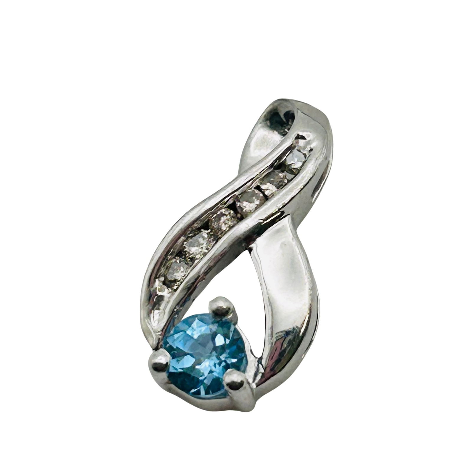 Topaz And Diamond Sterling Infiniti Pendant 1.28g: Topaz and diamond Sterling Infiniti pendant 1.28g