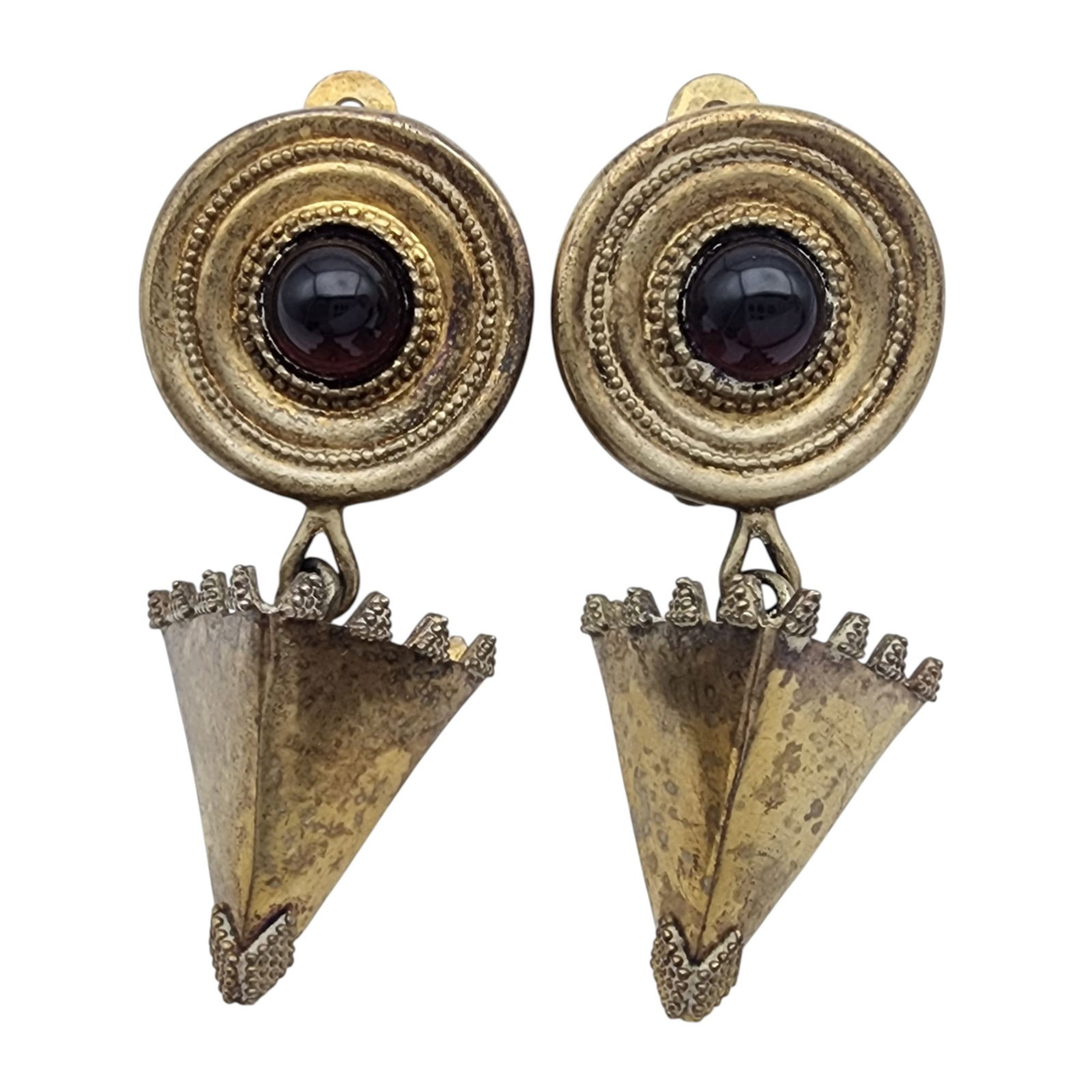 Metropolitan Museum of Art Sterling Garnet Revival Earrings: Walters Art Gallery, Museum of Modern Art Sterling Garnet Revival Earrings, 20.9g