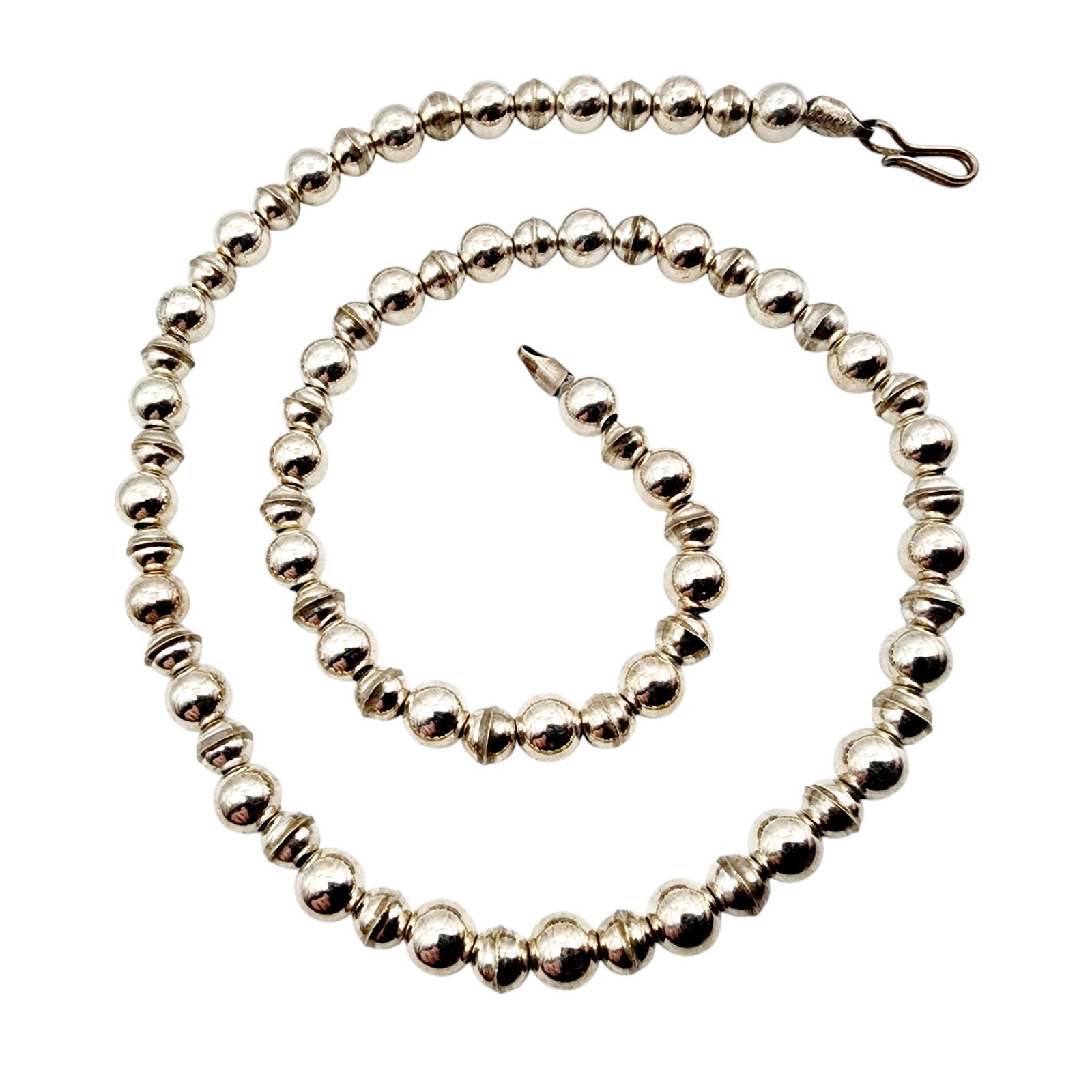 Sterling Silver Bead Necklace: Sterling Silver Bead Necklace 15.6g