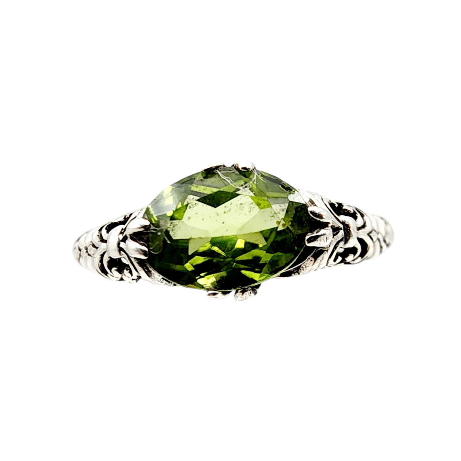 Sterling Silver Peridot Ring Sz 6.5 (1 of 11)