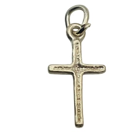 Sterling Cross Pendant, 0.71 G
