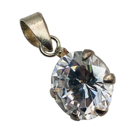 Sterling Clear Stone Pendant, 0.88 G