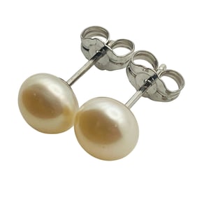 Sterling Pearl Stud Earrings, 1.12 G