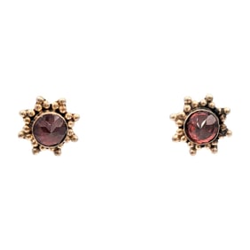 Sterling Starburst Red Garnet Stud Earrings 2.49g
