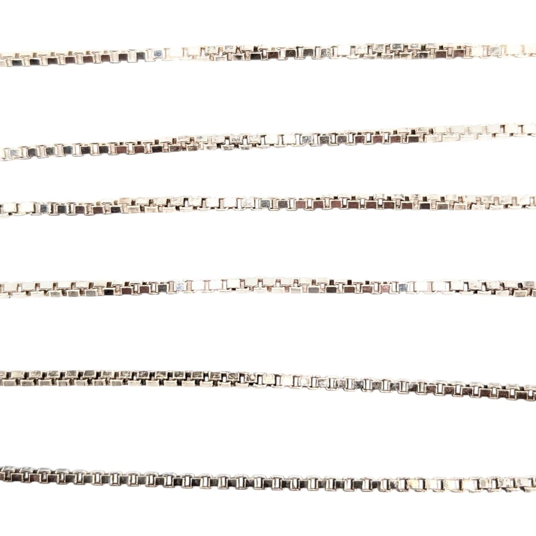 Sterling Box Chain Necklace, 1.9g: Sterling Box Chain Necklace, 1.9g Italy JC