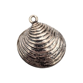 Sterling Shell-Shaped Pendant 2.74g
