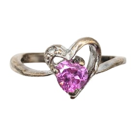 Sterling Ruby Heart Ring Size 4.5 1.84g