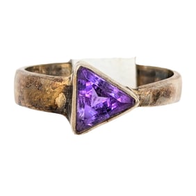 Sterling Purple Amethyst Ring Size 5.75, 2.61g