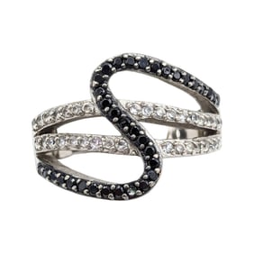 Sterling Swirl Clear and black Rhinestones Ring, Size 7.5, 5.66g