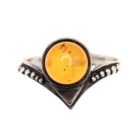 Sterling and Amber Ring, Size 7.75, 2.52g