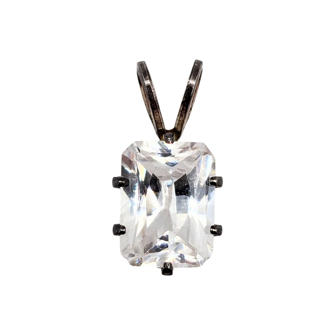 Sterling Clear Garnet Pendant Prong Setting .91g: Sterling Clear Garnet Pendant Prong Setting .91g