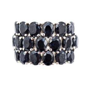 Sterling Dark Blue Sapphire stones Ring. Size 5.75, 7.19g