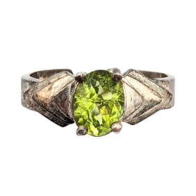 Sterling Ring with Green Citrine, Size 7.75, 3.51g