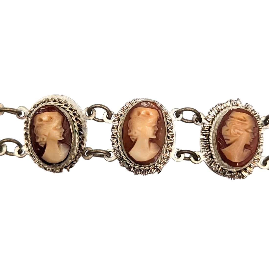 Sterling Shell Cameo Bracelet Seven Linked Ovals 22.58g (1 of 7)