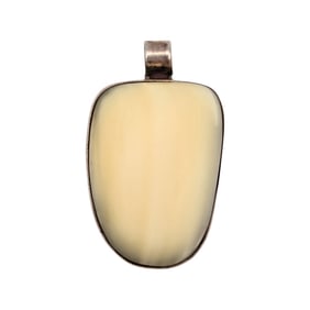Sterling Pendant with Creamy Yellow Stone 4.93g