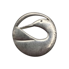 Sterling Etched 1987 Bird Design Brooch 10.58g