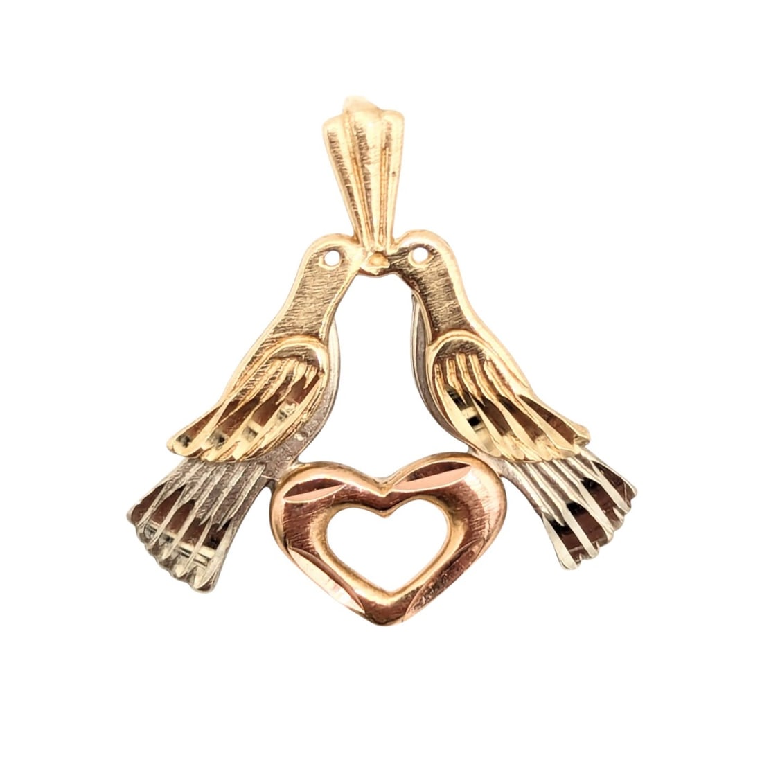 14K Italian Gold Pendant Featuring Two Doves with Heart Design 1.41g (1 of 4)
