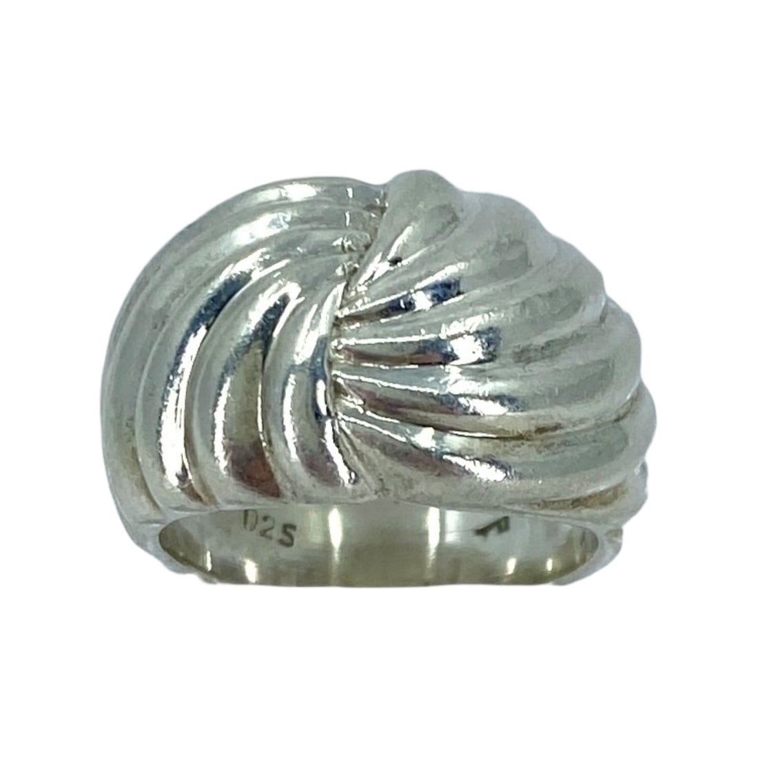 Modernist Ribbed Sterling Silver Ring, sz 4.5, 6.16g: Modernist Ribbed Sterling Silver Ring, sz 4.5, 6.16g, Engraved "925"