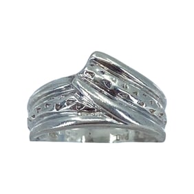 Modern Hammered Rib Sterling Silver Signed Ring, sz 5, 3.48g