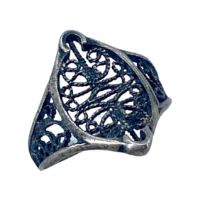 Antique Filigree Sterling Silver Signed Ring, sz 4.75, 2.19g