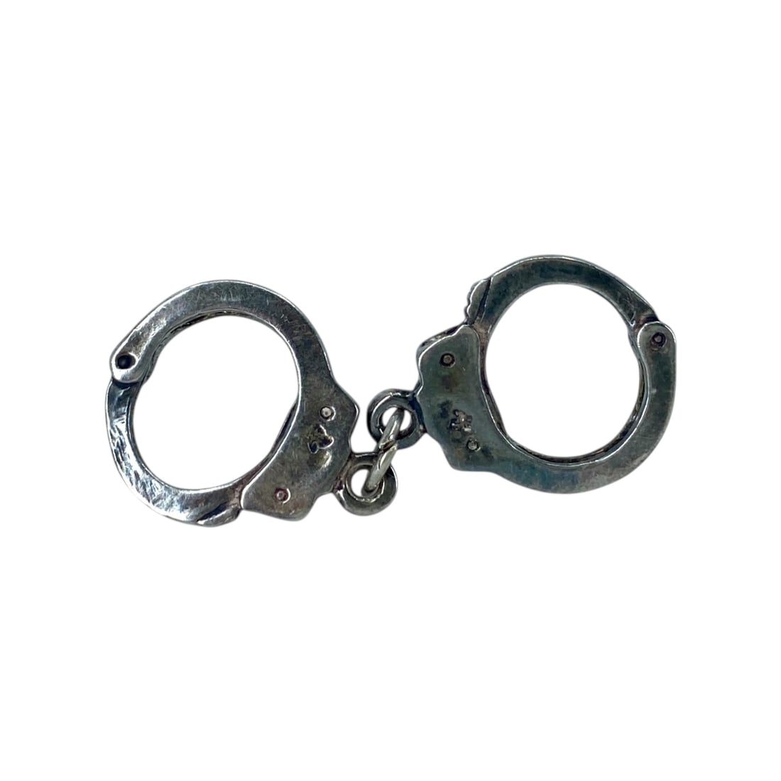 Mini Sterling Silver Handcuffs, 2.58g: Mini Sterling Silver Handcuffs, 2.58g