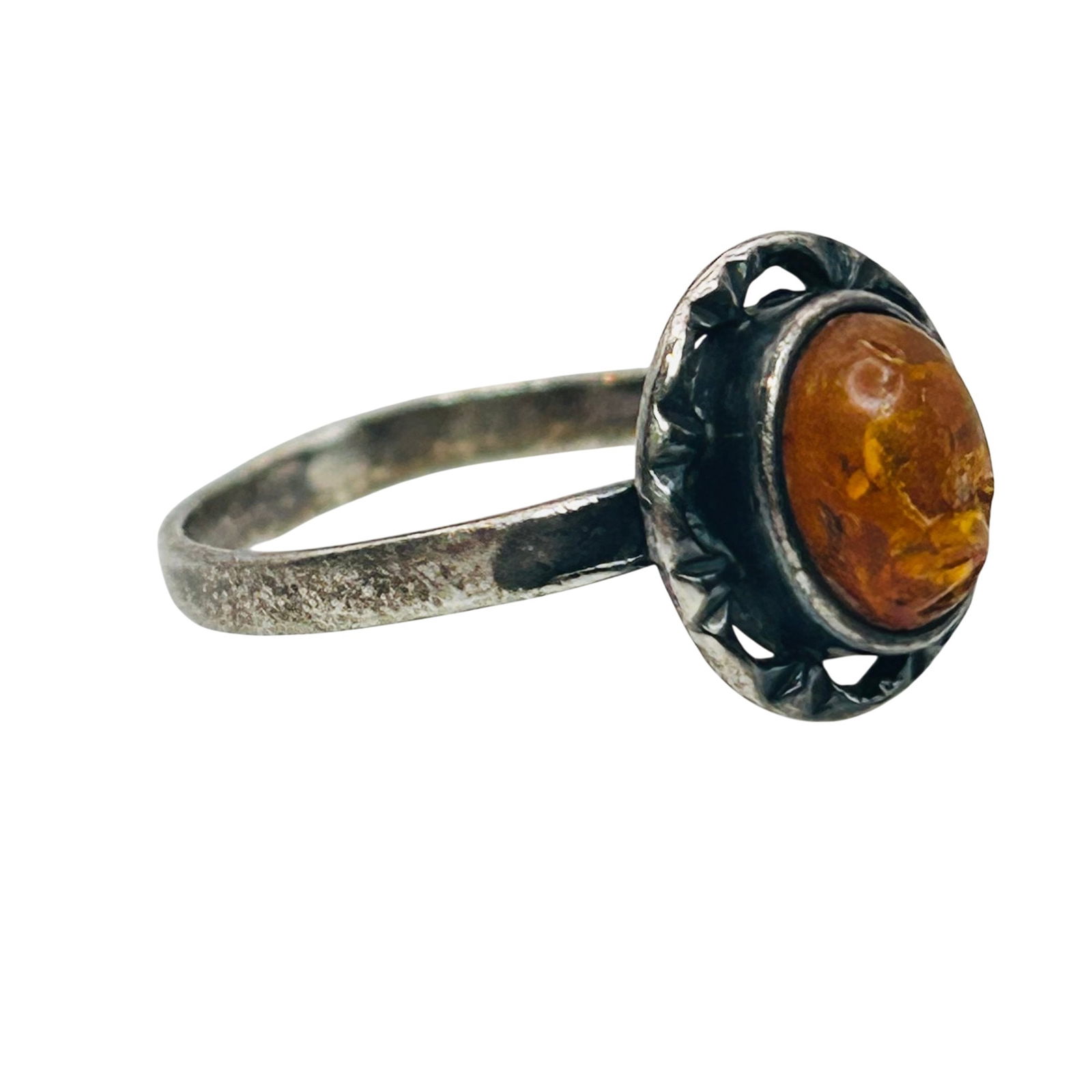 Sterling Amber Oval Ring Size 6: Sterling Amber oval ring Size 6 1.8g