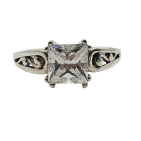 DQ Sterling Cubic Zirconia Ring Size 8