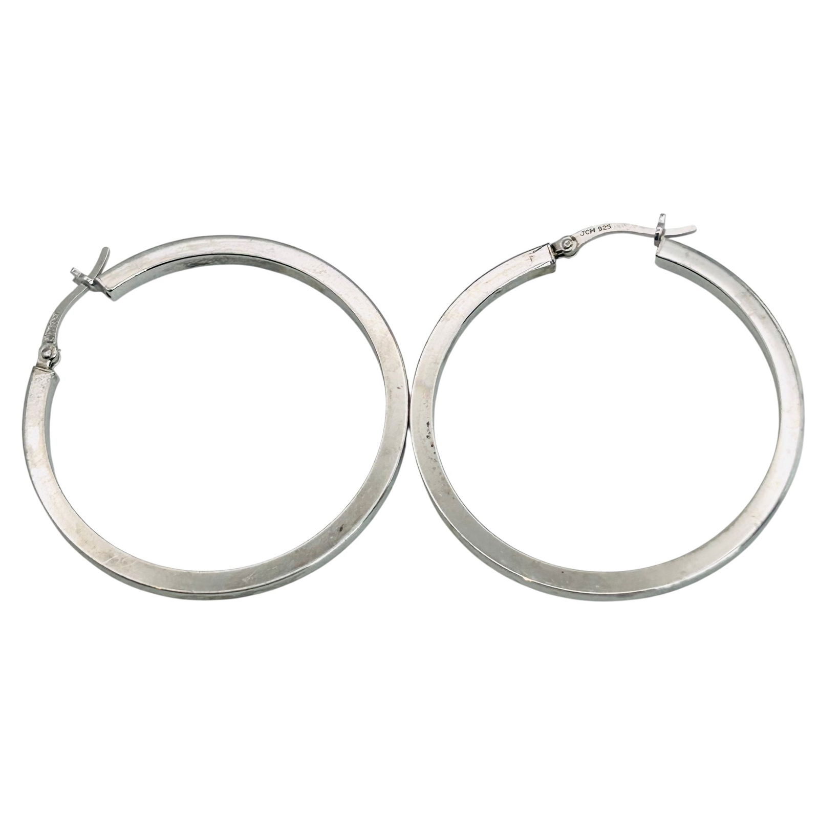 JCM Sterling Hoops: JCM Sterling hoops. 3.92 g.